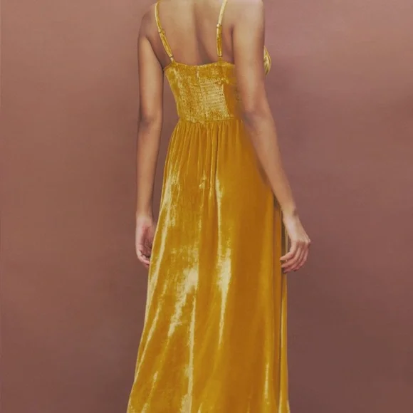Reformation Inessa Velvet Midi Dress In Turmeric 10 NWT - Picture 2 of 9